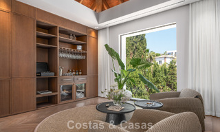 Royal villa in a contemporary Mediterranean architectural style for sale in a gated community in Marbella - Benahavís 799071 