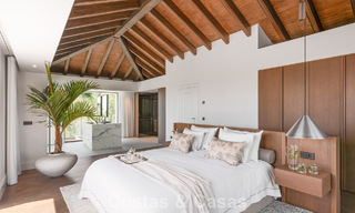 Royal villa in a contemporary Mediterranean architectural style for sale in a gated community in Marbella - Benahavís 799074 