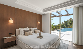 Royal villa in a contemporary Mediterranean architectural style for sale in a gated community in Marbella - Benahavís 799078 