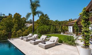 Royal villa in a contemporary Mediterranean architectural style for sale in a gated community in Marbella - Benahavís 799079 