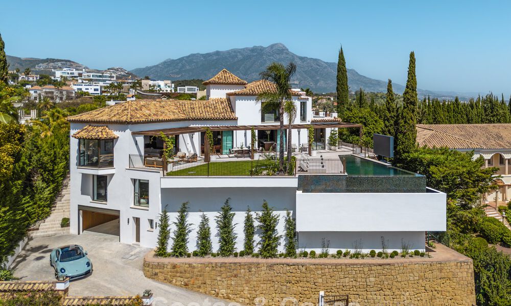 Royal villa in a contemporary Mediterranean architectural style for sale in a gated community in Marbella - Benahavís 799094