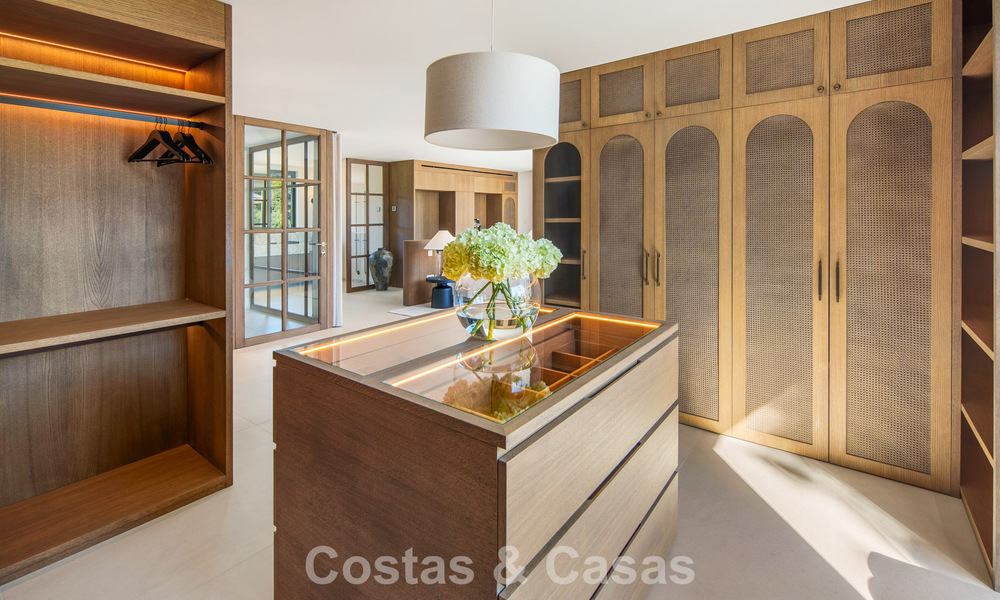 Turnkey, contemporary Mediterranean villa for sale, bordering Las Brisas Golf in Nueva Andalucía, Marbella 799105
