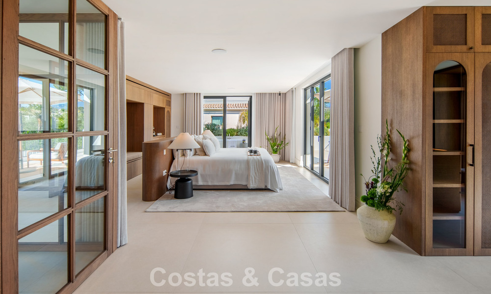 Turnkey, contemporary Mediterranean villa for sale, bordering Las Brisas Golf in Nueva Andalucía, Marbella 799106
