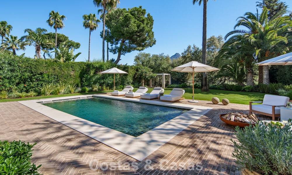 Turnkey, contemporary Mediterranean villa for sale, bordering Las Brisas Golf in Nueva Andalucía, Marbella 799130
