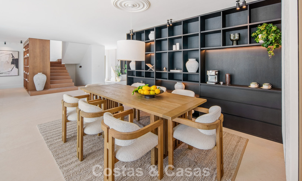 Turnkey, contemporary Mediterranean villa for sale, bordering Las Brisas Golf in Nueva Andalucía, Marbella 799132