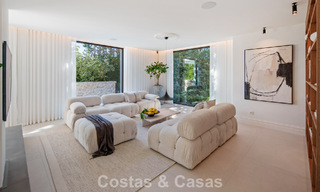 Turnkey, contemporary Mediterranean villa for sale, bordering Las Brisas Golf in Nueva Andalucía, Marbella 799139 