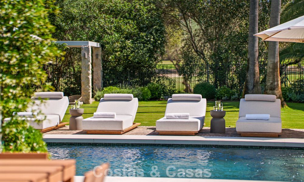 Turnkey, contemporary Mediterranean villa for sale, bordering Las Brisas Golf in Nueva Andalucía, Marbella 799167