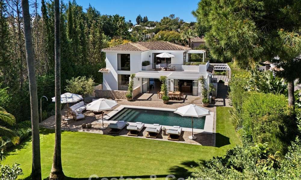 Turnkey, contemporary Mediterranean villa for sale, bordering Las Brisas Golf in Nueva Andalucía, Marbella 799182