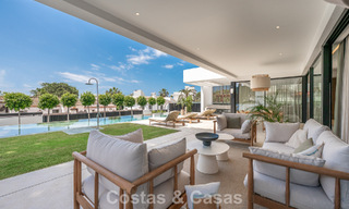 High-end beachside villa with rooftop terrace and jacuzzi with sea views for sale east of Marbella Centre 799191 