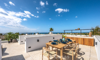 High-end beachside villa with rooftop terrace and jacuzzi with sea views for sale east of Marbella Centre 799202 