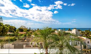 High-end beachside villa with rooftop terrace and jacuzzi with sea views for sale east of Marbella Centre 799205 