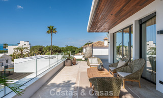 High-end beachside villa with rooftop terrace and jacuzzi with sea views for sale east of Marbella Centre 799217 