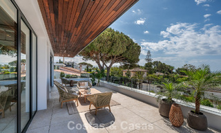 High-end beachside villa with rooftop terrace and jacuzzi with sea views for sale east of Marbella Centre 799219 