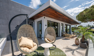 High-end beachside villa with rooftop terrace and jacuzzi with sea views for sale east of Marbella Centre 799220 