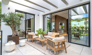High-end beachside villa with rooftop terrace and jacuzzi with sea views for sale east of Marbella Centre 799276 