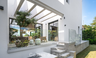 High-end beachside villa with rooftop terrace and jacuzzi with sea views for sale east of Marbella Centre 799278 