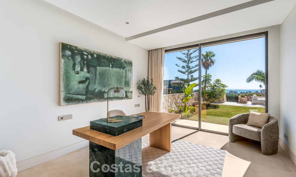 Modern luxury villa with breathtaking sea views for sale near Malaga West, Costa del Sol 799428
