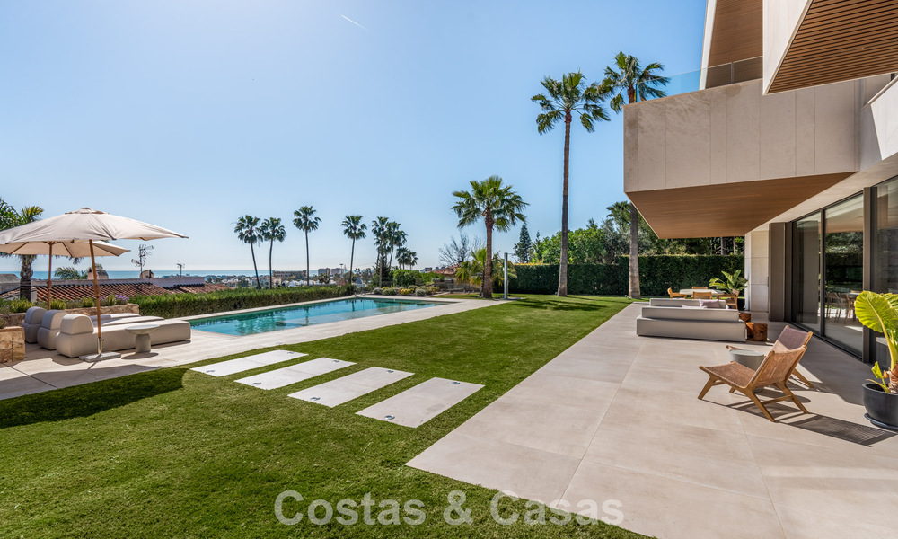 Modern luxury villa with breathtaking sea views for sale near Malaga West, Costa del Sol 799444
