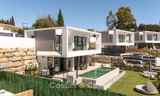 Modern turnkey villa for sale in a sought-after golf community near Estepona town centre 799452 