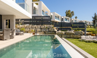 Modern turnkey villa for sale in a sought-after golf community near Estepona town centre 799474 