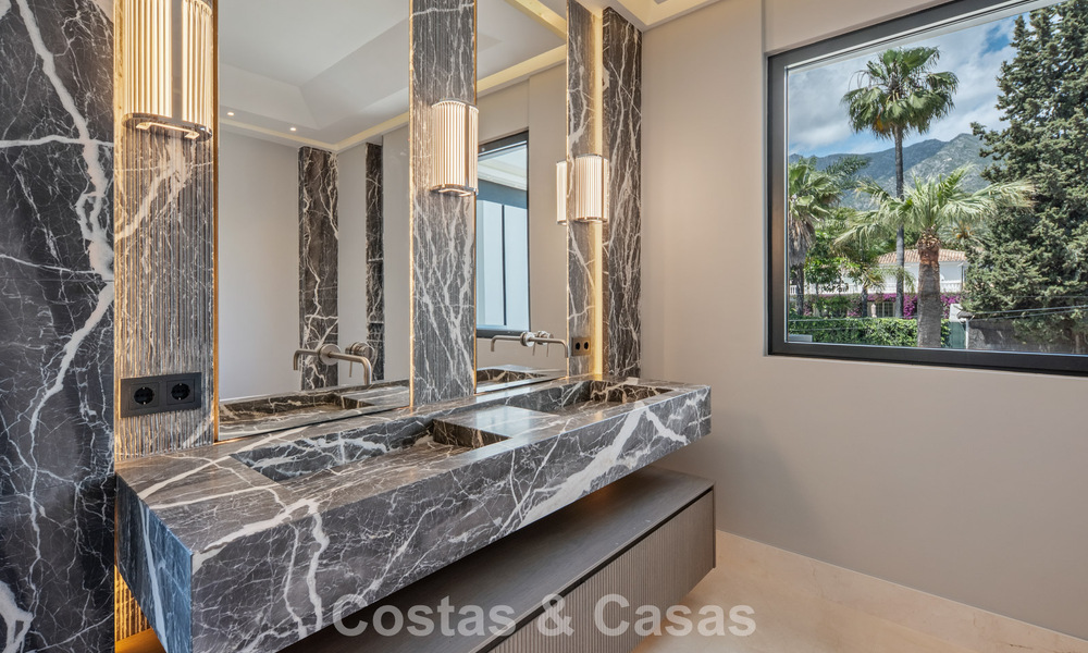 New, modern architectural villa with breathtaking sea views for sale on Marbella’s Golden Mile 799295