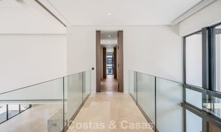 New, modern architectural villa with breathtaking sea views for sale on Marbella’s Golden Mile 799304 