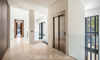 New, modern architectural villa with breathtaking sea views for sale on Marbella’s Golden Mile 799305 
