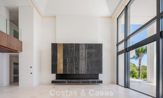 New, modern architectural villa with breathtaking sea views for sale on Marbella’s Golden Mile 799315 