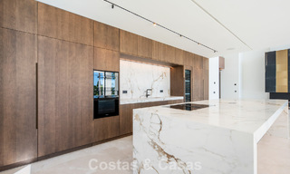 New, modern architectural villa with breathtaking sea views for sale on Marbella’s Golden Mile 799320 