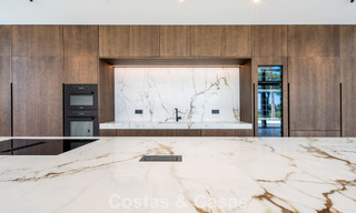 New, modern architectural villa with breathtaking sea views for sale on Marbella’s Golden Mile 799323 