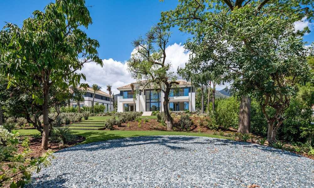 New, modern architectural villa with breathtaking sea views for sale on Marbella’s Golden Mile 799334