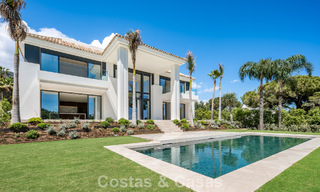 New, modern architectural villa with breathtaking sea views for sale on Marbella’s Golden Mile 799335 