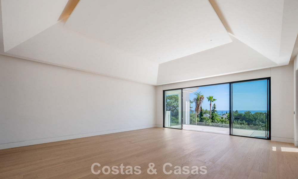 New, modern architectural villa with breathtaking sea views for sale on Marbella’s Golden Mile 799345