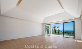 New, modern architectural villa with breathtaking sea views for sale on Marbella’s Golden Mile 799345 