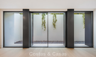 New, modern architectural villa with breathtaking sea views for sale on Marbella’s Golden Mile 799365 