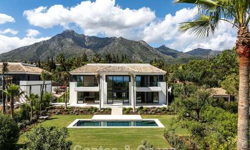 New, modern architectural villa with breathtaking sea views for sale on Marbella’s Golden Mile 799372