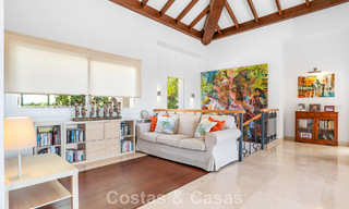 Timeless Spanish luxury villa with large garden and pool for sale in the hills of Marbella - Benahavís 799378 