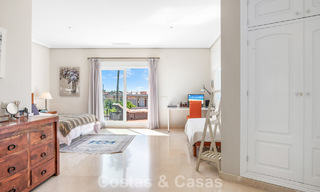 Timeless Spanish luxury villa with large garden and pool for sale in the hills of Marbella - Benahavís 799379 