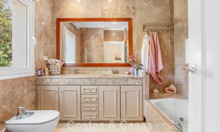 Timeless Spanish luxury villa with large garden and pool for sale in the hills of Marbella - Benahavís 799386 