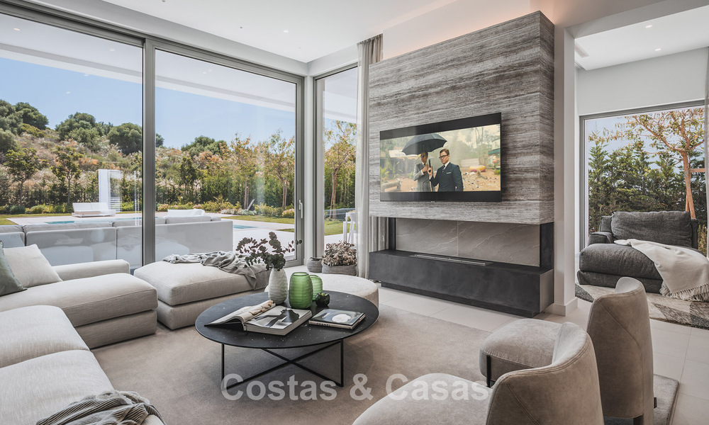 Stylish contemporary villa for sale on the new golden mile between Marbella and Estepona 799482