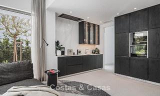 Stylish contemporary villa for sale on the new golden mile between Marbella and Estepona 799485 