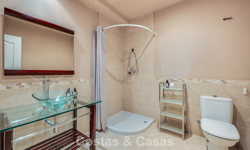 Beautiful townhouse with panoramic views for sale within walking distance of amenities in Nueva Andalucía, Marbella 799492