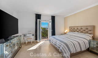 Beautiful townhouse with panoramic views for sale within walking distance of amenities in Nueva Andalucía, Marbella 799499 