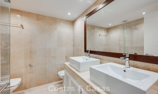 Beautiful townhouse with panoramic views for sale within walking distance of amenities in Nueva Andalucía, Marbella 799503 
