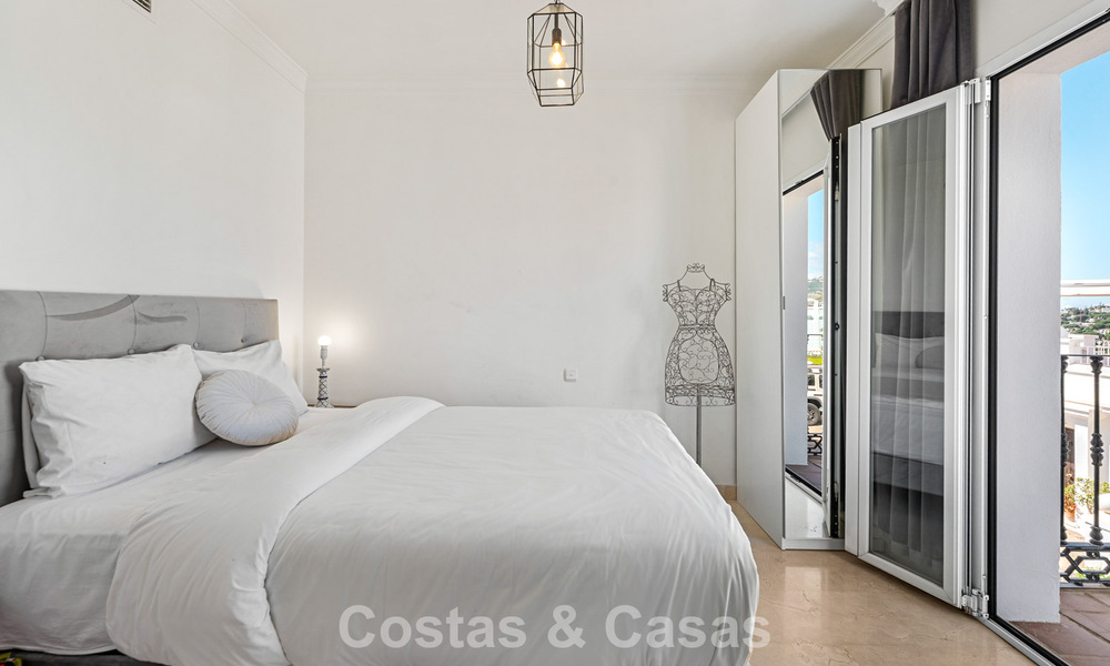Beautiful townhouse with panoramic views for sale within walking distance of amenities in Nueva Andalucía, Marbella 799507