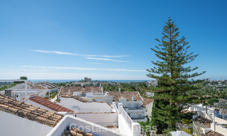Beautiful townhouse with panoramic views for sale within walking distance of amenities in Nueva Andalucía, Marbella 799509 