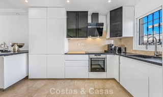 Beautiful townhouse with panoramic views for sale within walking distance of amenities in Nueva Andalucía, Marbella 799512 