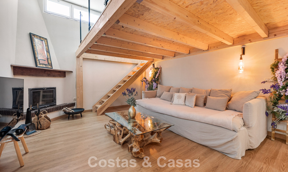 Beautiful townhouse with panoramic views for sale within walking distance of amenities in Nueva Andalucía, Marbella 799521