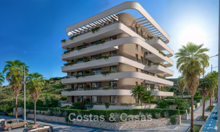 Launch! Modern new-build apartments with sea views for sale in the centre of Estepona 799535 