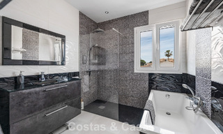 Move-in ready, modernised Mediterranean villa for sale just a few meters from the beach between Marbella and Estepona 799619 